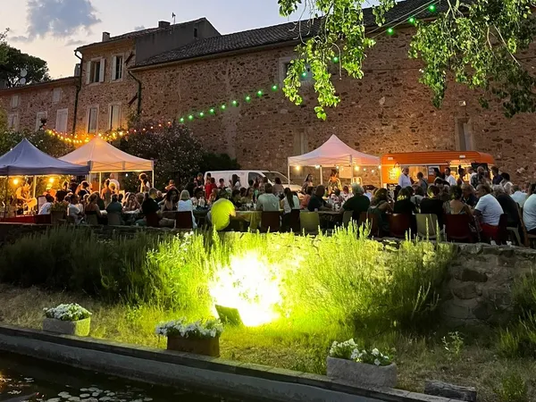 ESTEV' NIGHT - MARCHÉ NOCTURNE