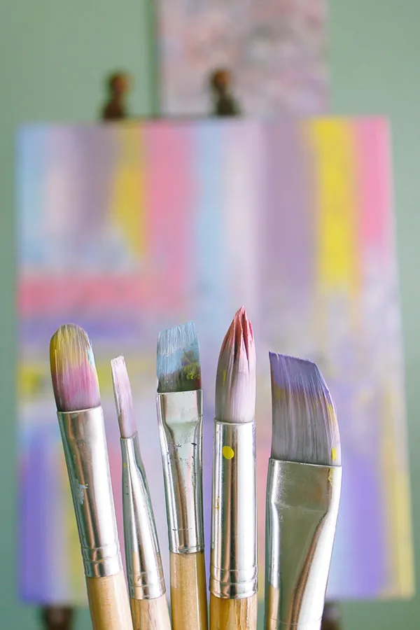 ATELIER PEINTURE AVEC LES TOUT-PETITS