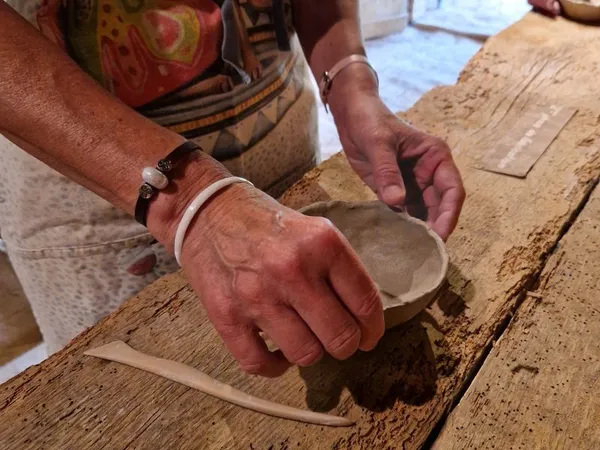ATELIERS D'INITIATION À LA POTERIE