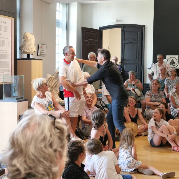 VISITE IMPROGUIDÉE - SPECTACLE