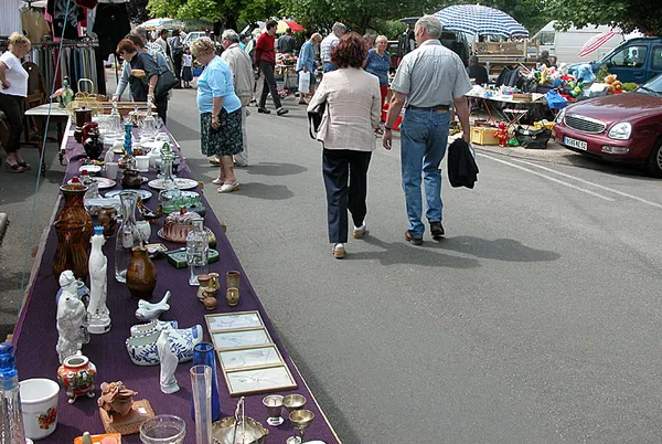 24e vide-greniers de Saint-Loup-sur-Aujon