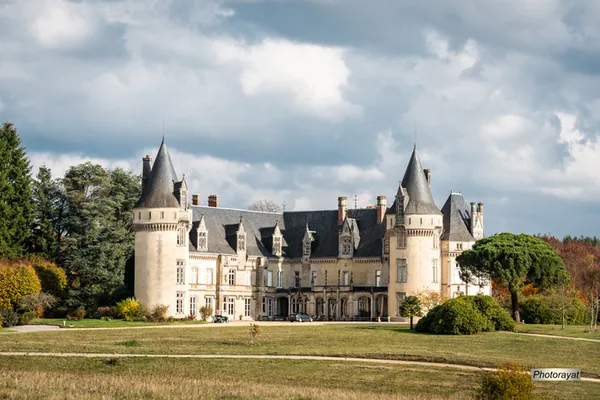 Visite guidée des salons de réception, de la chapelle et visite balisée du parc