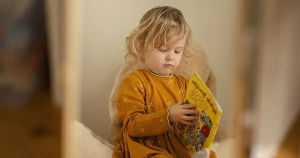 Bugaligoù lemm / bébés lecteurs en breton