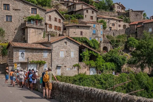 Visite commentée du village de caractère de Jaujac