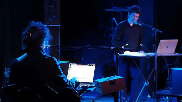 L'Autre sens, Samira Negrouche et Floy Krouchi