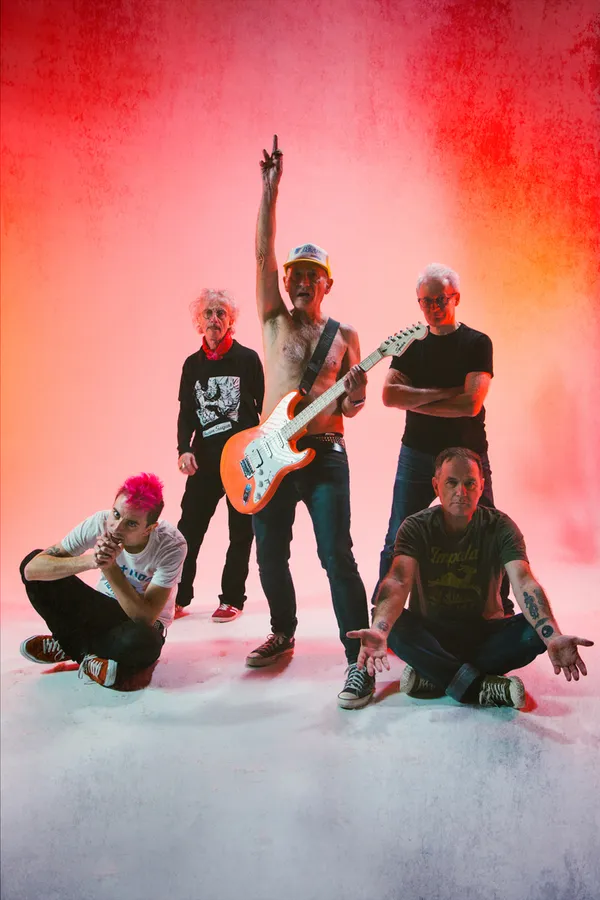 LES WAMPAS + VIOLETT PI