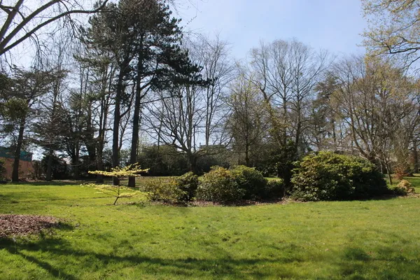 Visite du parc de la préfecture des Côtes-d'Armor