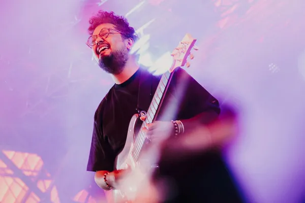 Les Belles Sorties de L'Aéronef : Omar EK en concert