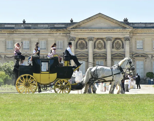 Promenade en attelage dans le parc du château de Compiègne