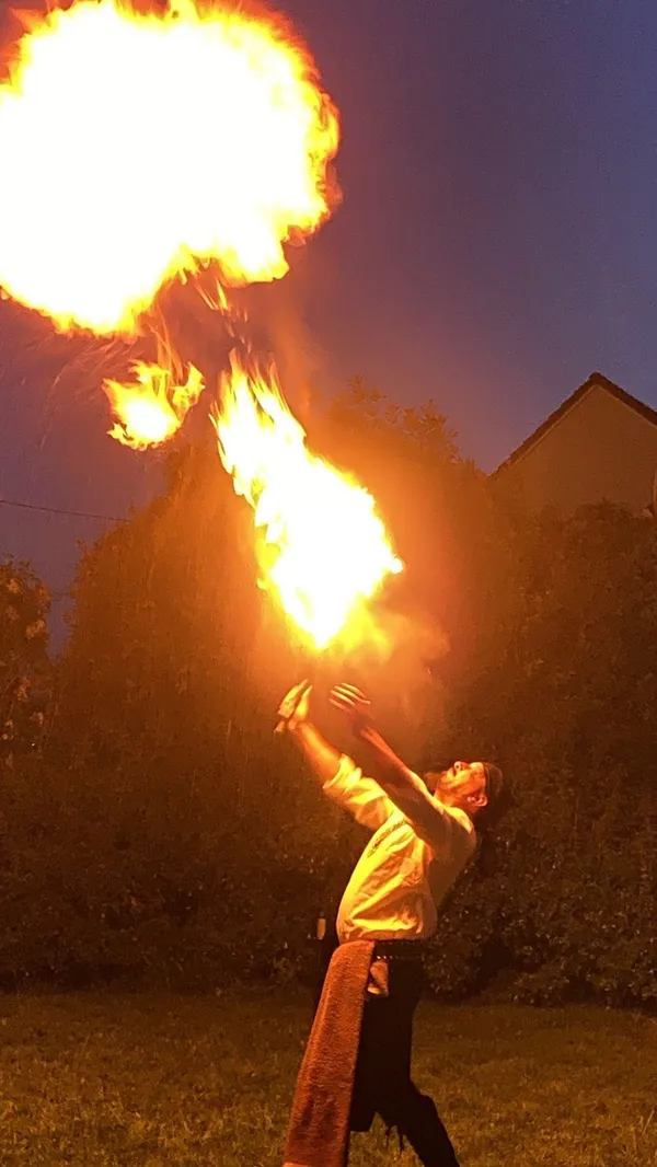 Démonstration : cracheur de feu