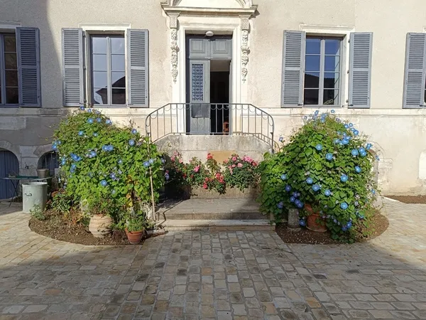 Visite du jardin de l'ancien tribunal de Tonnerre