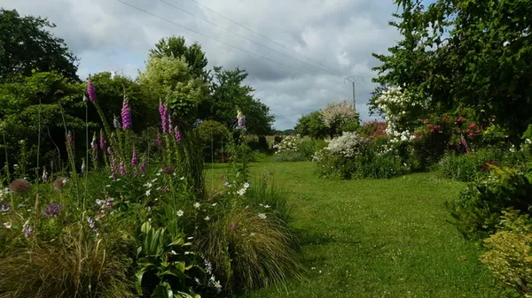Visite d' « Un jardin comme Hautefois »