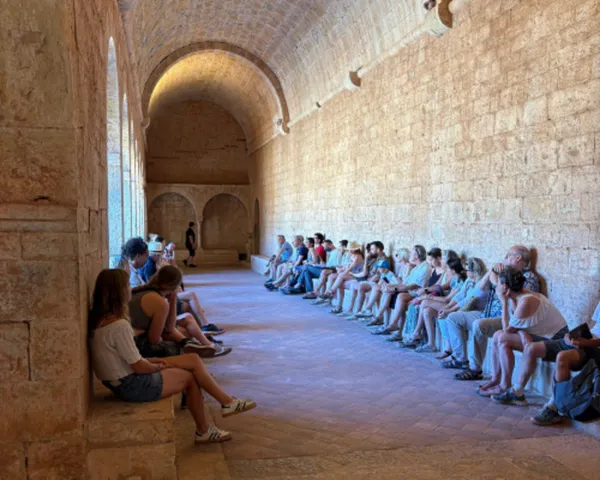 Visite libre et gratuite de l'abbaye du Thoronet