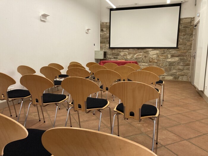 Conférence "Le verre, si présent par sa transparence