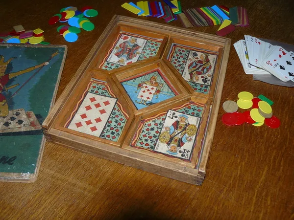 Atelier : soirée déconnectée en famille avec des jeux d'hier