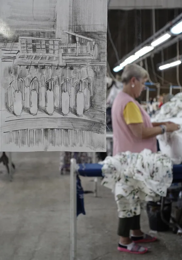 “Tissu et temps : l’industrie textile dans l’historiographie et l’art”