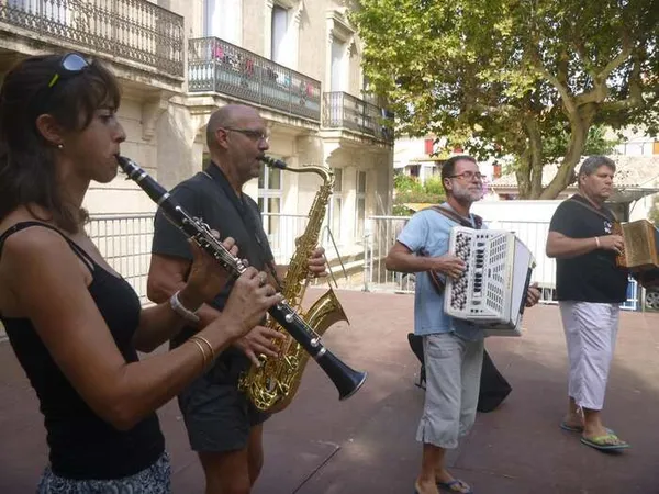 Spectacle : "Balèti"