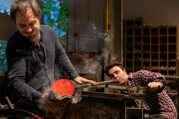Démonstration de soufflage de verre