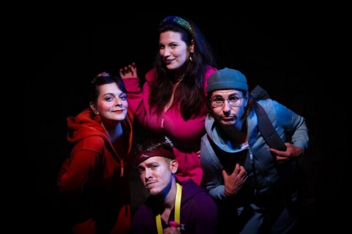 Post ! - Comédie musicale d’un présent proche