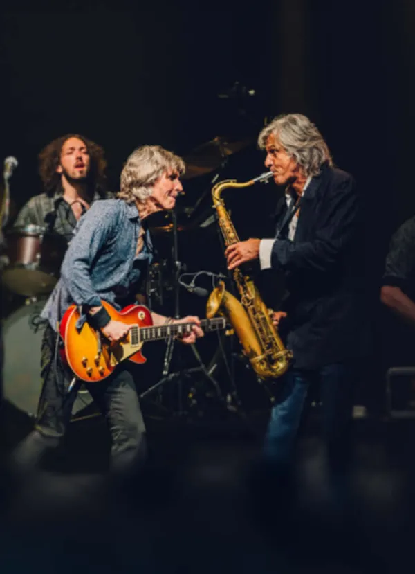 THE DIRE STRAITS EXPERIENCE