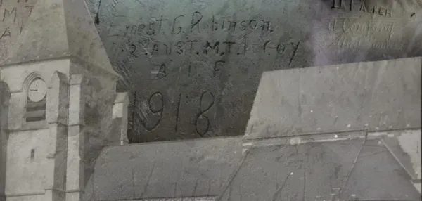 Sur les murs ils ont écrit l'histoire