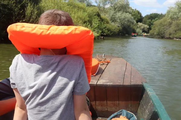 Balade en barque sur l'Ognon