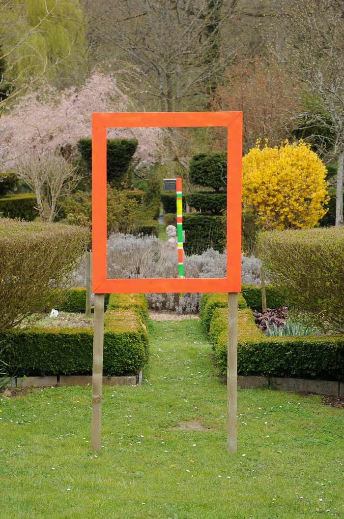 la vue : vision perdue, paysage inexistant. Les jardins sont avant tout une mise en scène du regard