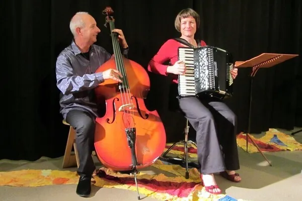 Les Chants du monde, cabaret poétique