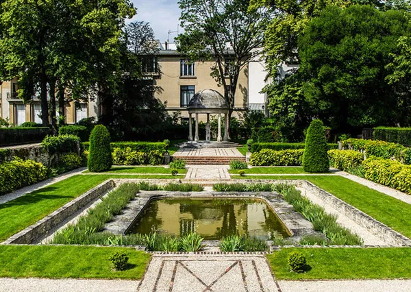 Visite : la folie Saint-James