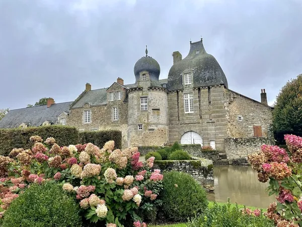 Visite libre des jardins du château de Montesson