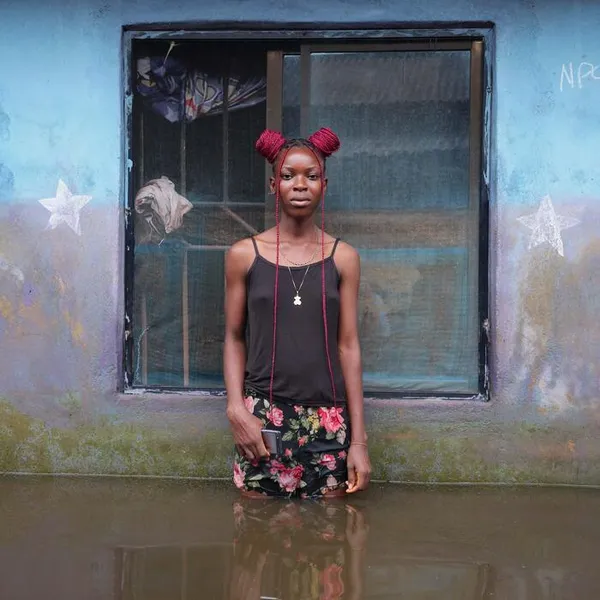 Drowning World - Gideon Mendel