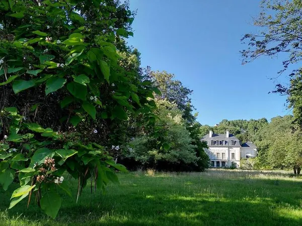 Visite guidée des jardins et salons
