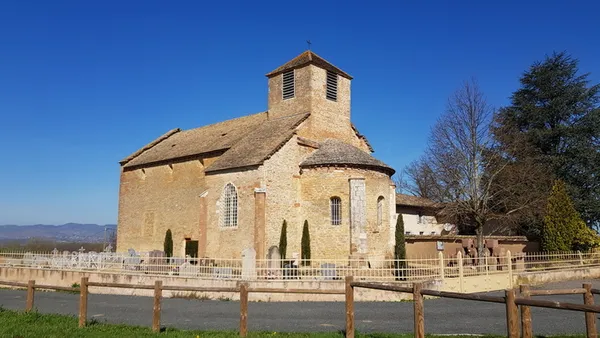 Visite guidée de l'église romane de Bey (Ain)