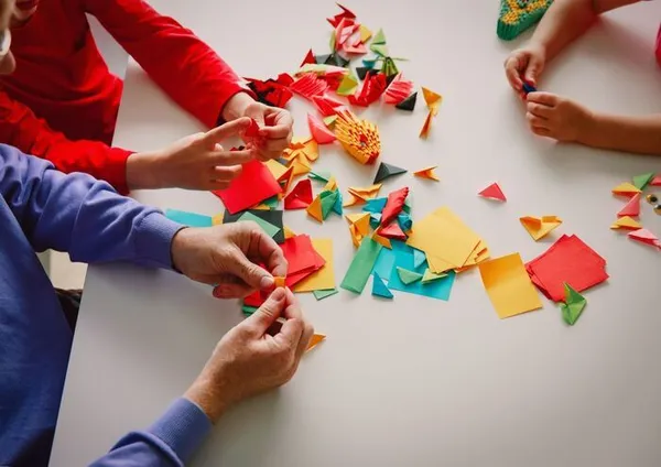 Stand papier créatif sur le thème des insectes