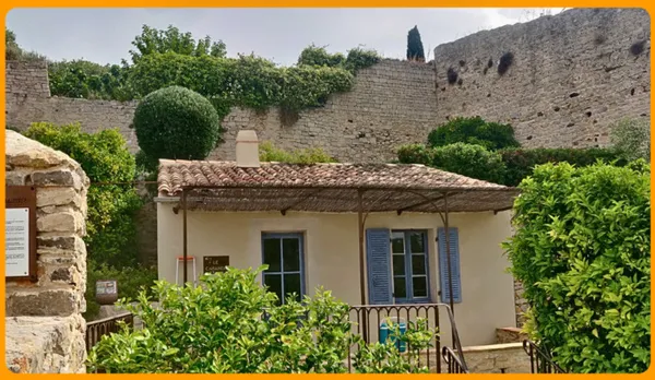 Découverte du cabanon