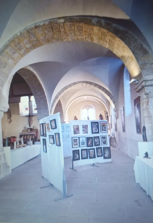 Expo d'art à l'église de Moriers