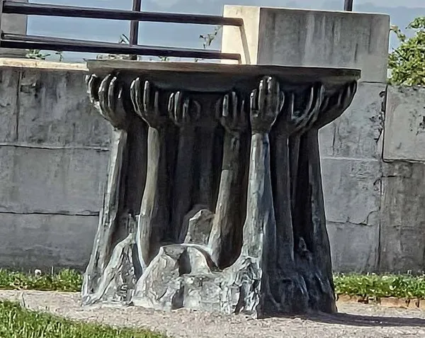 14/18 Ablain-St-Nazaire & Souchez, avant, pendant & après Histoire des sites de mémoire de Lorette et Vimy