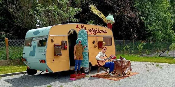 Caravane La Vagabonde - Cie Des Vagabondes