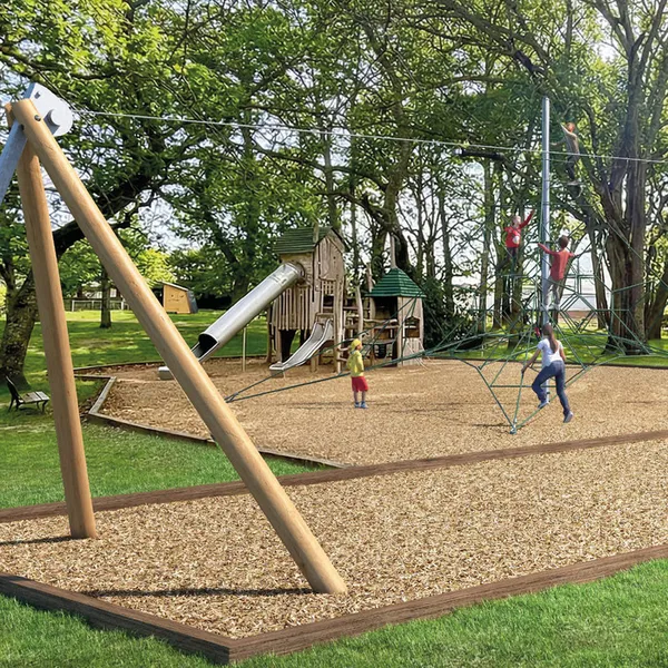 Inauguration de la nouvelle aire de jeux du Pinsan