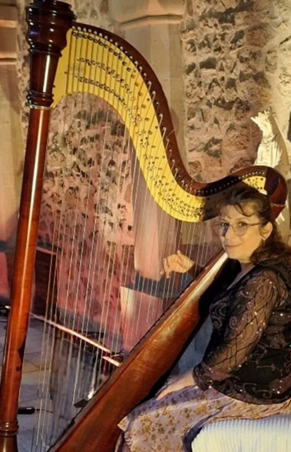 La harpe s'invite au musée archéologique de Civaux