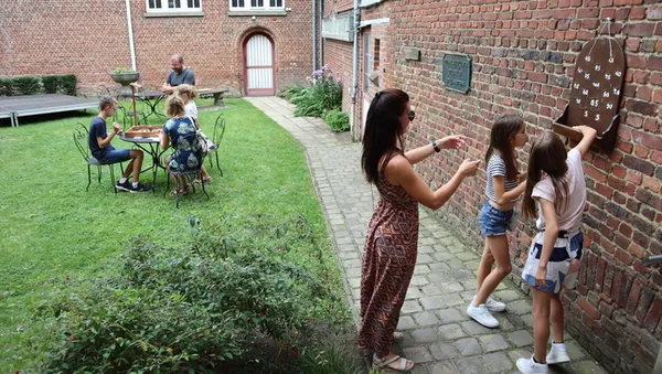 Jeux flamands dans le jardin du musée