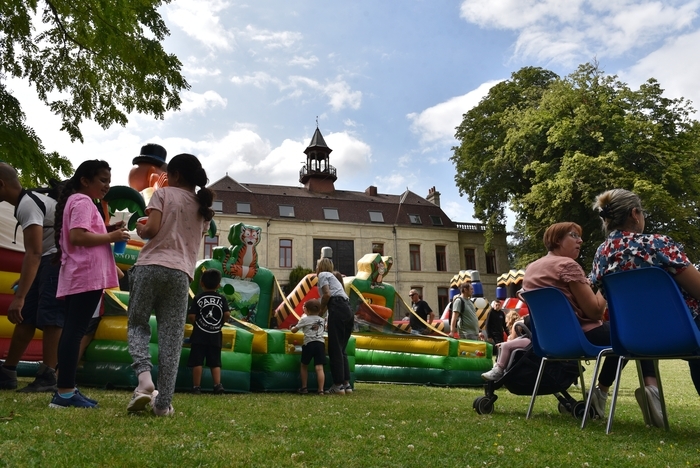 LE VILLAGE DES FUNNY DAYS EN VADROUILLE