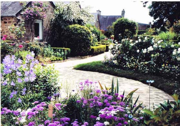 Visite libre du jardin de Curé