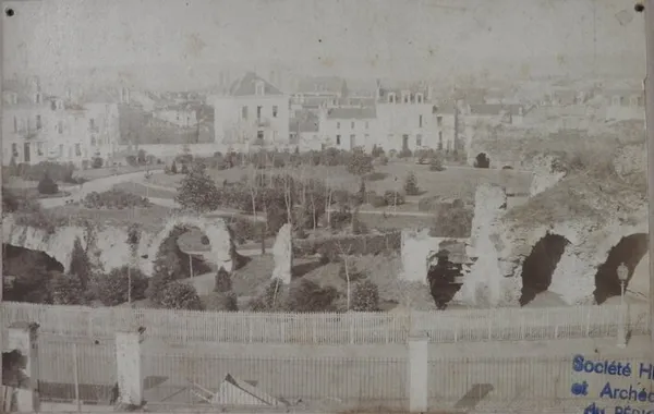 Les Arènes de Périgueux, un jardin d'histoire(s)