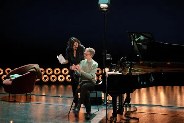 Debout dans la nuit, une lecture musicale par Alexandre Tharaud et Rima Abdul Malak