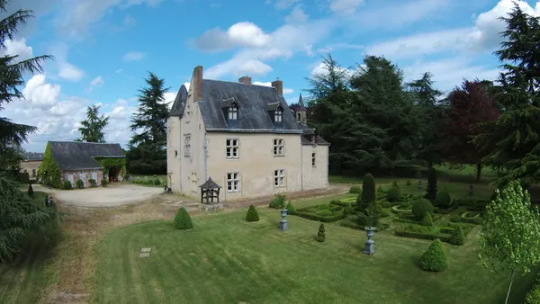 Journées européennes du patrimoine 2026 - manoir d'Auvers, Durtal 49430 - visite des extérieurs