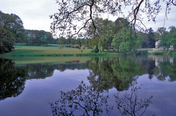 Promenade dans le parc de Bodelio