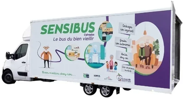 Visite du Sensibus Calvados, le bus du bien vieillir