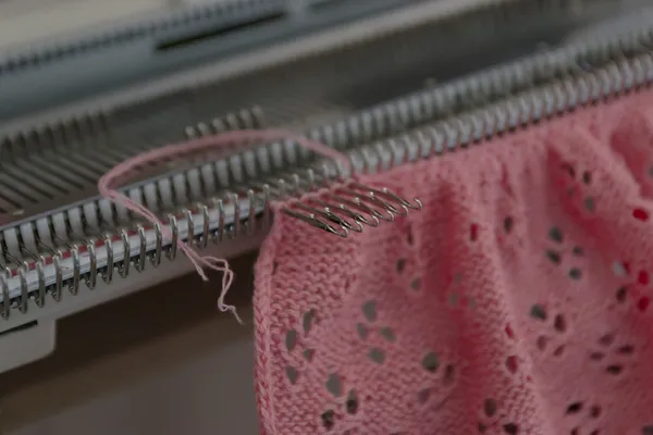 Stage de tricot à la machine