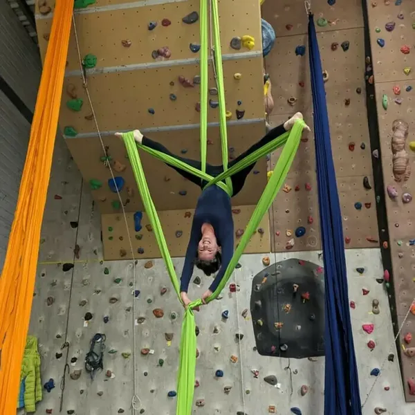 Cours de tissu aérien